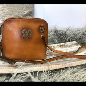 Pratesi Firenza Italian Leather Crossbody Clutch
